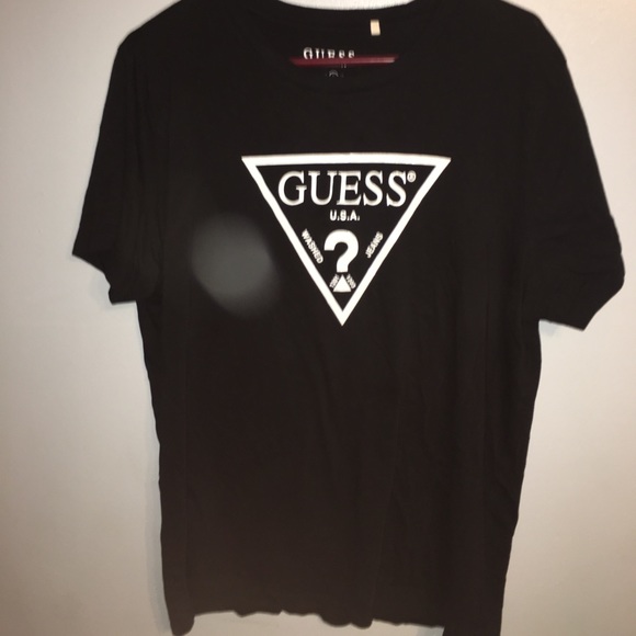 Guess tee - Picture 2 of 3